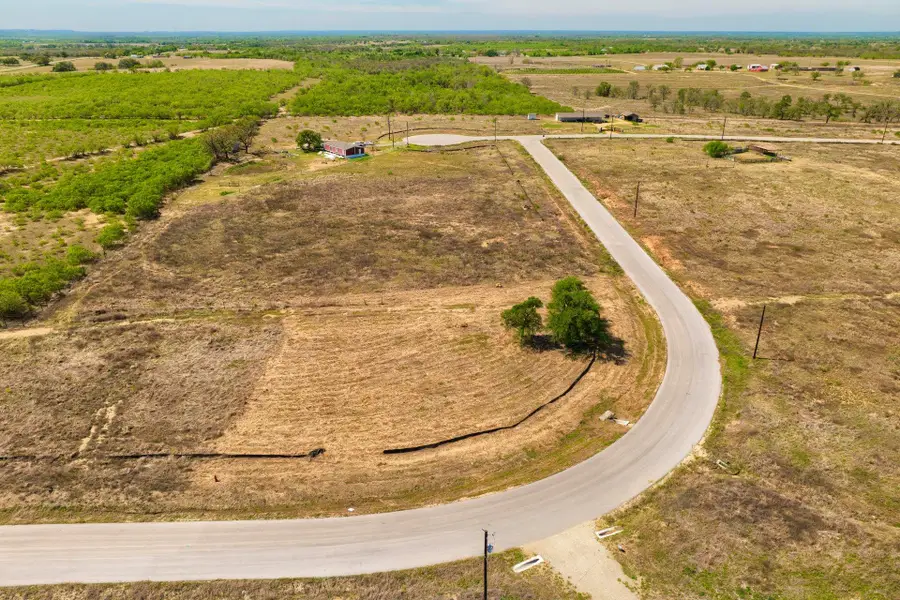 415 Beckham Dr, Dale, TX 78616 - #2