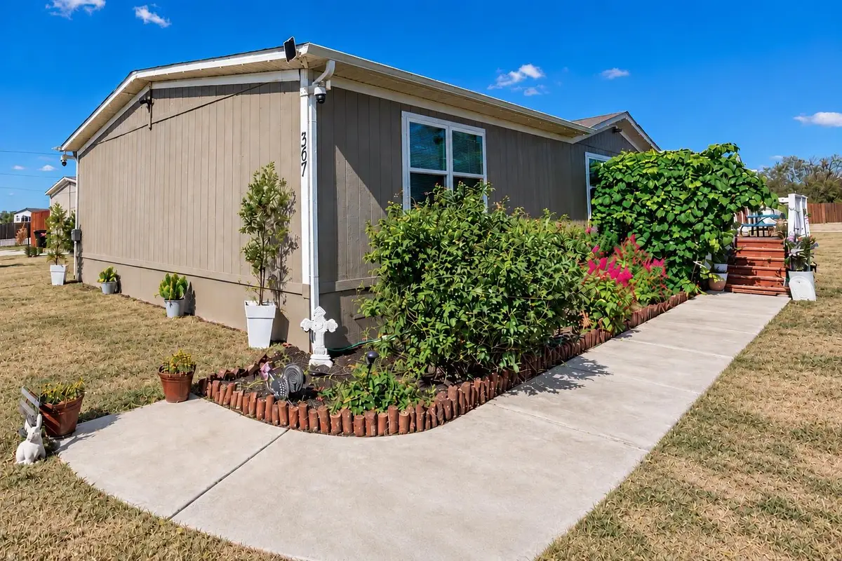 367 Margarita Dr, Dale, TX 78616 - #1