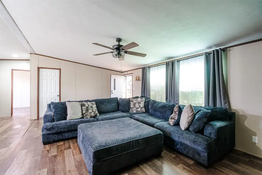 367 Margarita Dr, Dale, TX 78616 - #2
