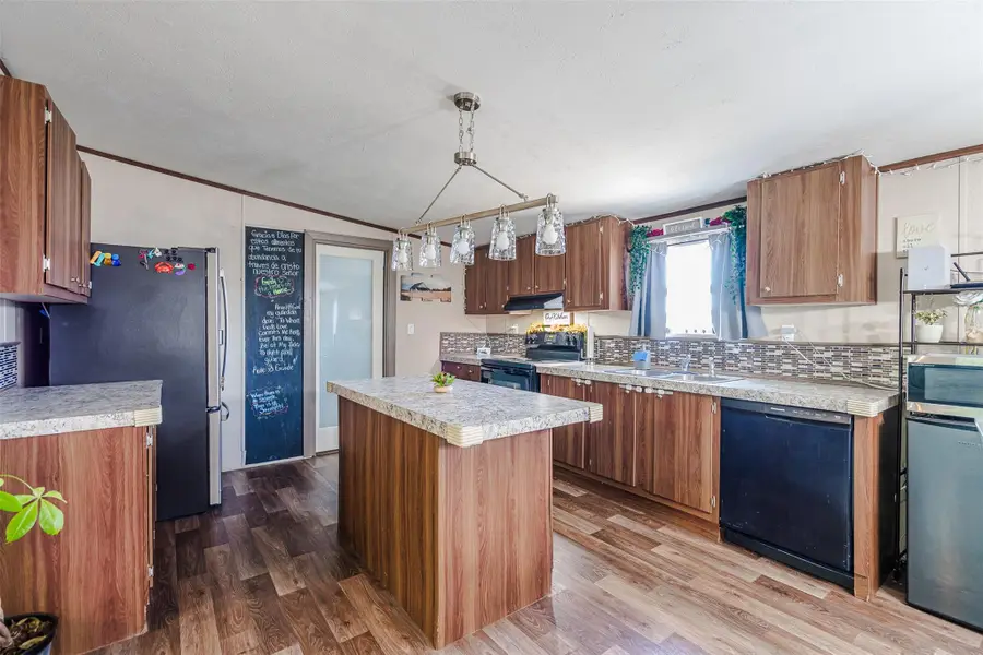 367 Margarita Dr, Dale, TX 78616 - #3