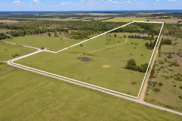 3995 County Road 405, Lexington, TX 78947
