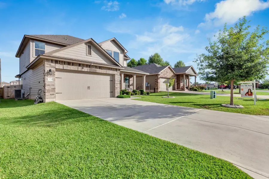 104 Uncle Billy Way, Jarrell, TX 76537 - #2