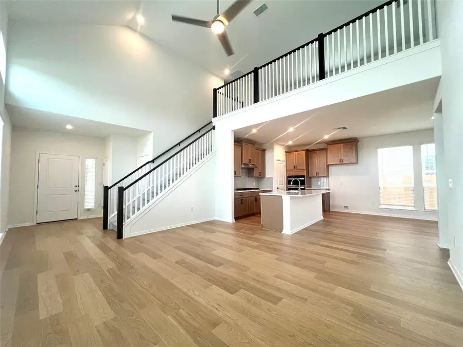 364 Young St, Buda, TX 78610 - #3