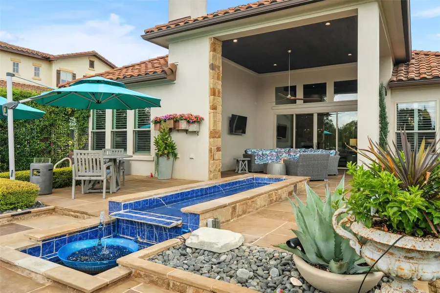 209 E Cimarron Hills Trl E, Georgetown, TX 78628 - #2