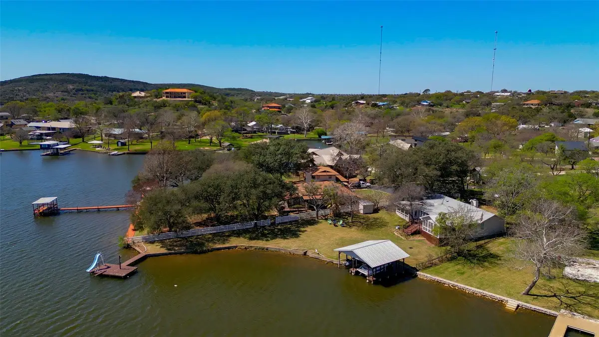 110 Bluebonnet Cir, Burnet, TX 78611 - #1
