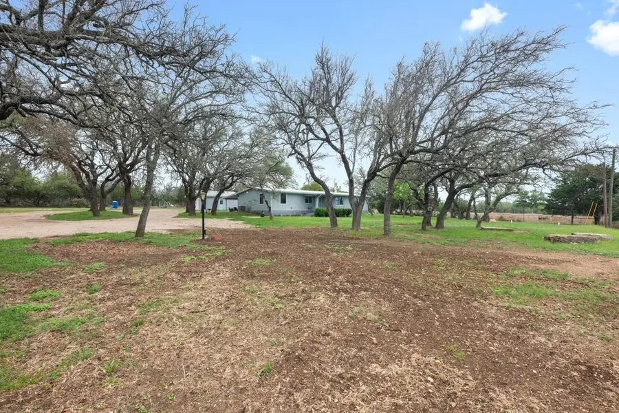 1169 W Us Highway 290, Johnson City, TX 78636 - #3