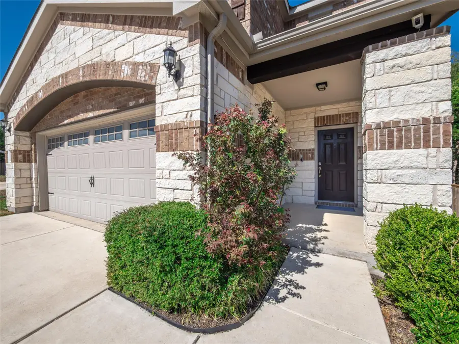 1051 Kenney Fort Xing #63, Round Rock, TX 78665 - #2