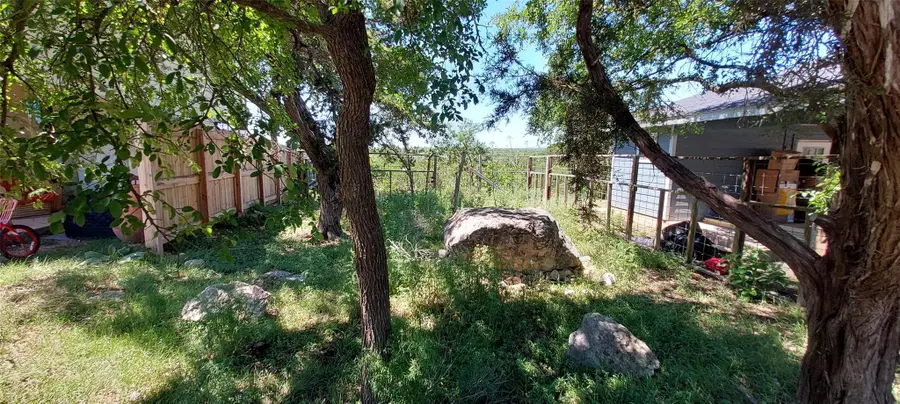 174 Shady Bluff Dr, Wimberley, TX 78676 - Image #3