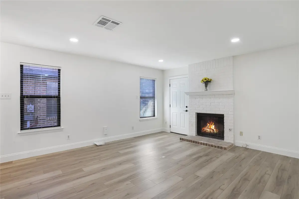 101 Clearday Dr #104, Austin, TX 78745 - Image #1