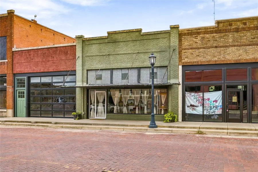 137 E Clark St, Bartlett, TX 76511 - #2