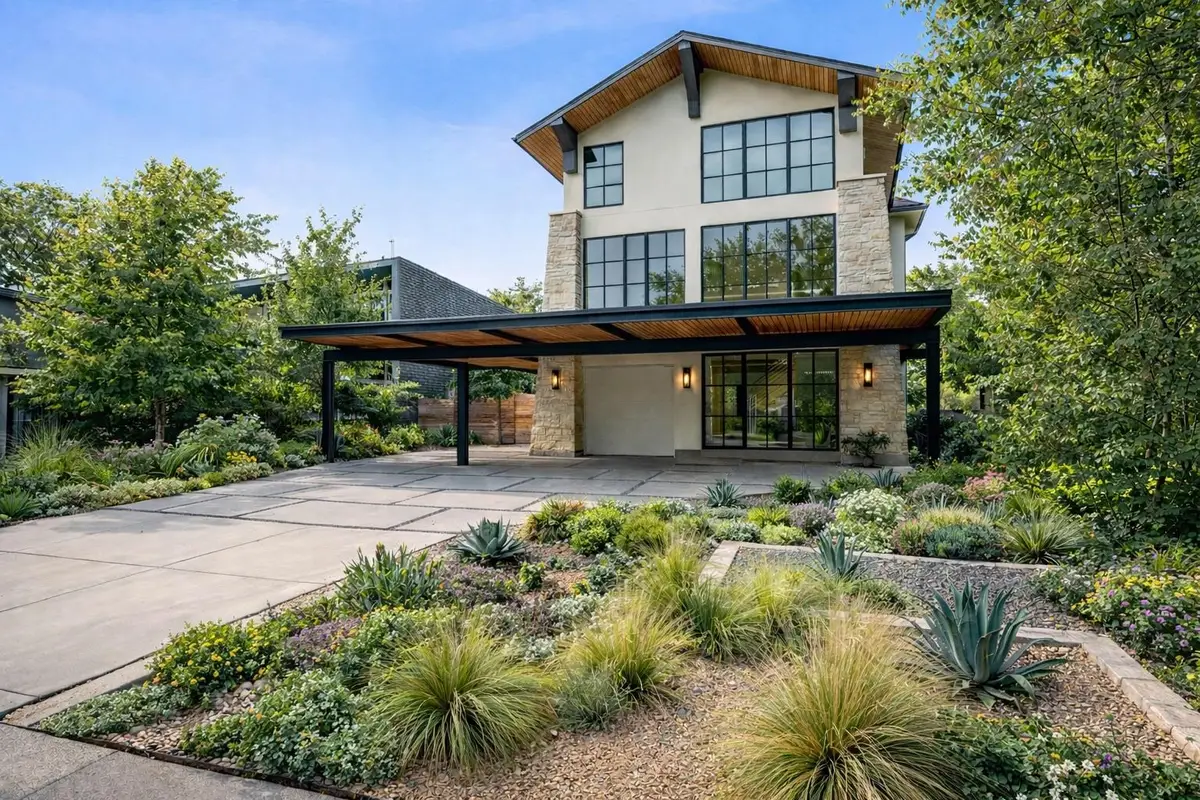 616 W Monroe St, Austin, TX 78704 - #1