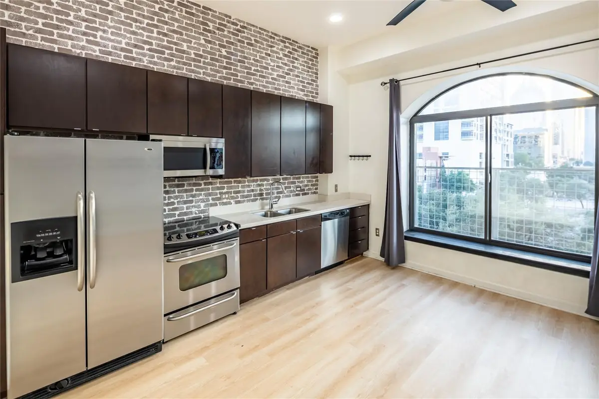 507 Sabine St #404, Austin, TX 78701 - #1