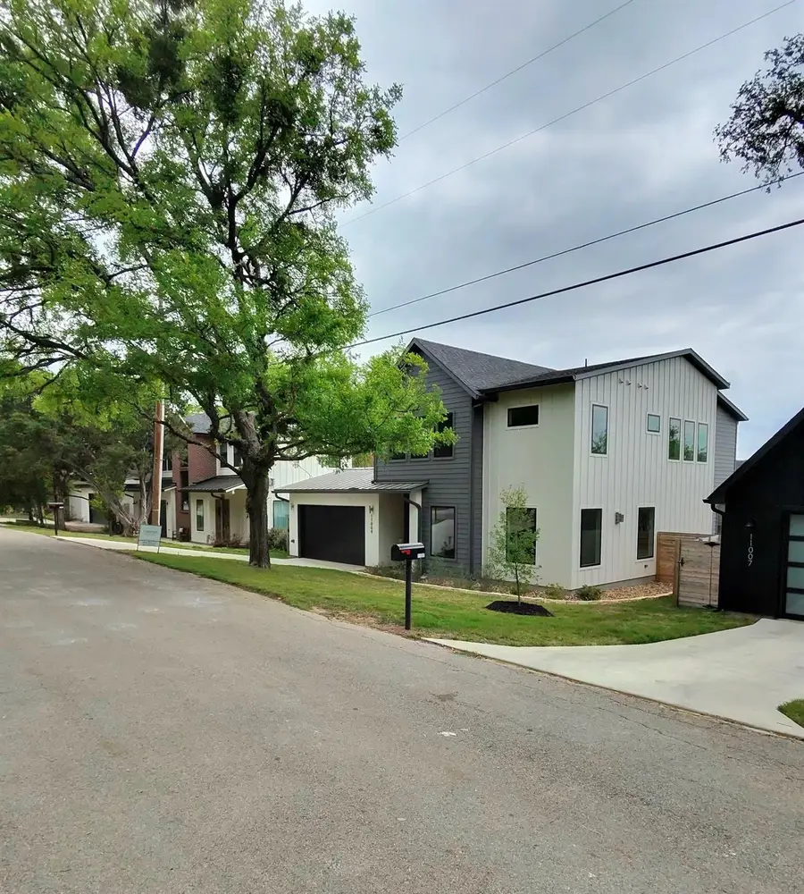 11104 4th St, Jonestown, TX 78645 - #2