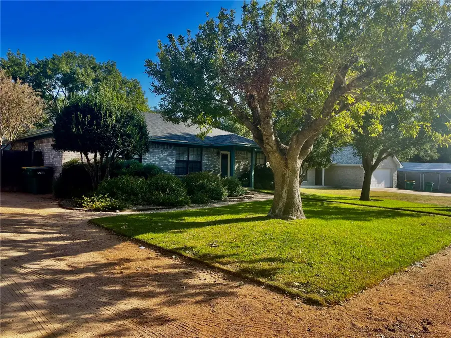1113 Hackberry Dr, Marble Falls, TX 78654 - #3