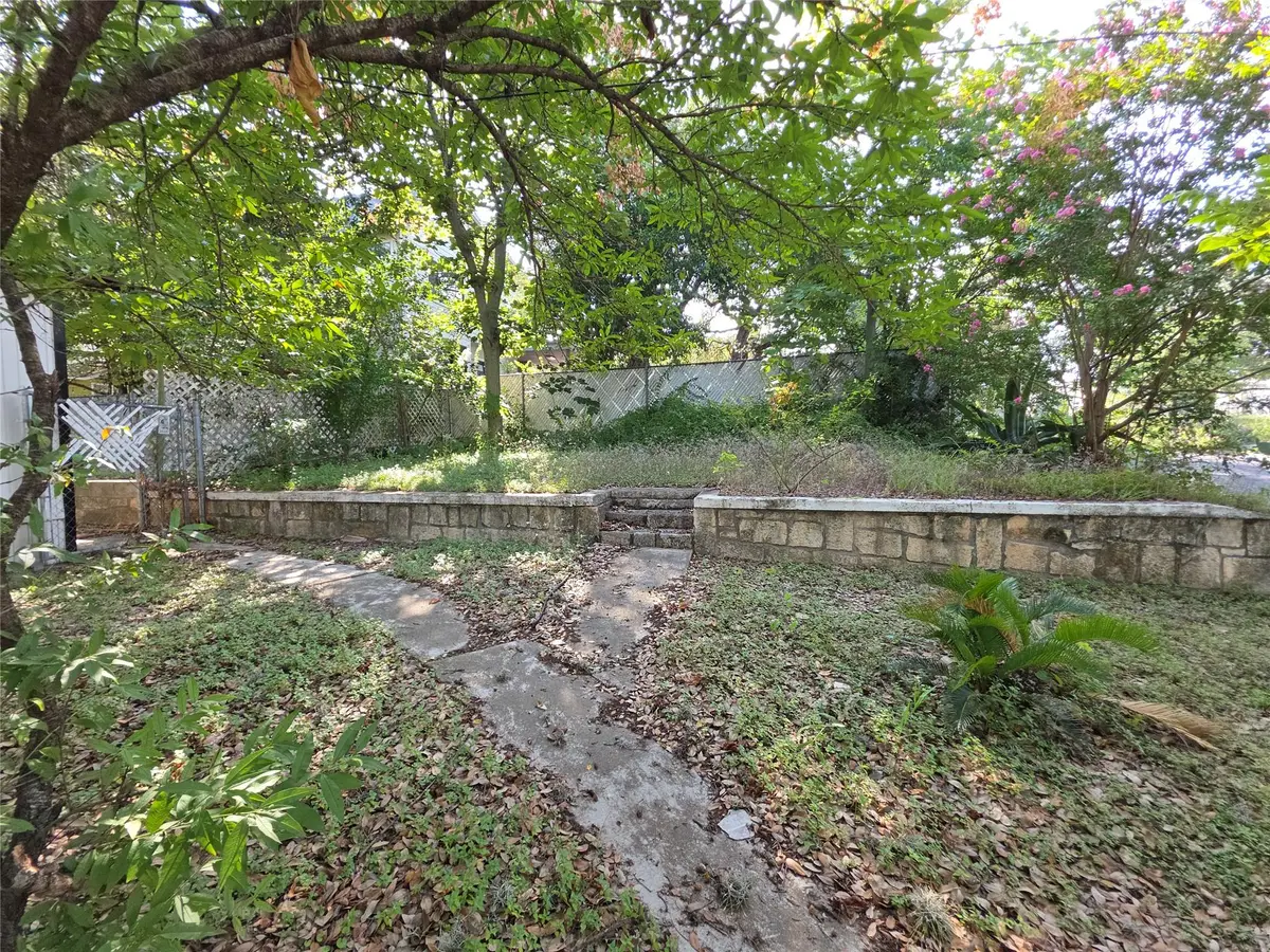 703 Herndon Ln, Austin, TX 78704 - #1