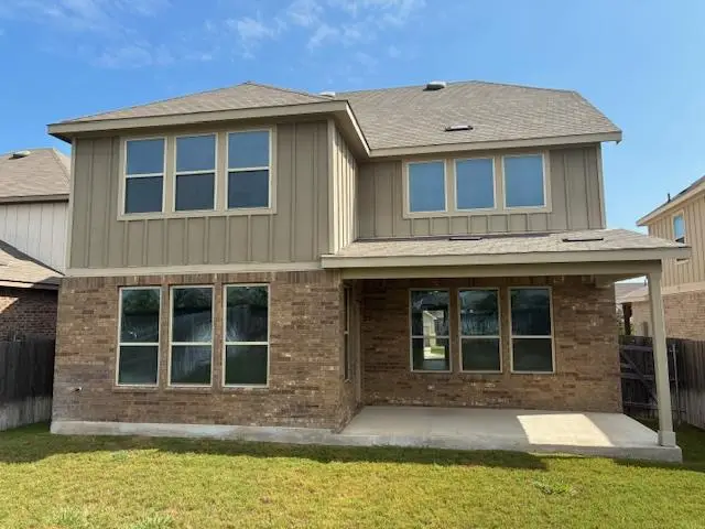 352 Grace Lilly Dr, Buda, TX 78610 - Image #2