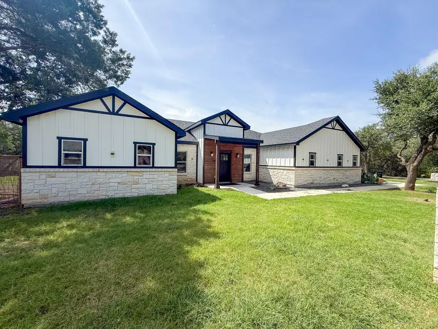 54 Persimmon Dr Dr, Wimberley, TX 78676 - #2