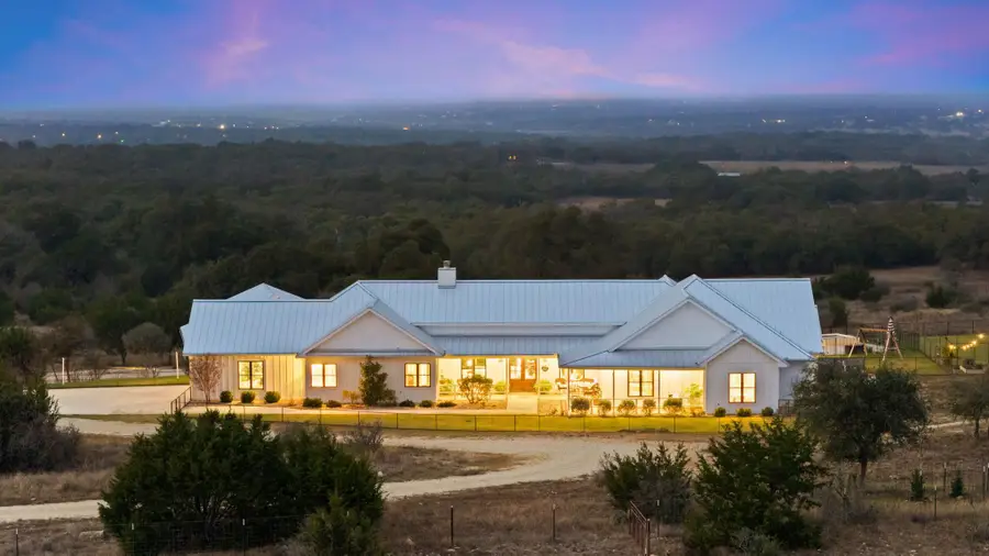 452 Southwick Ranch Rd, Johnson City, TX 78636 - #2