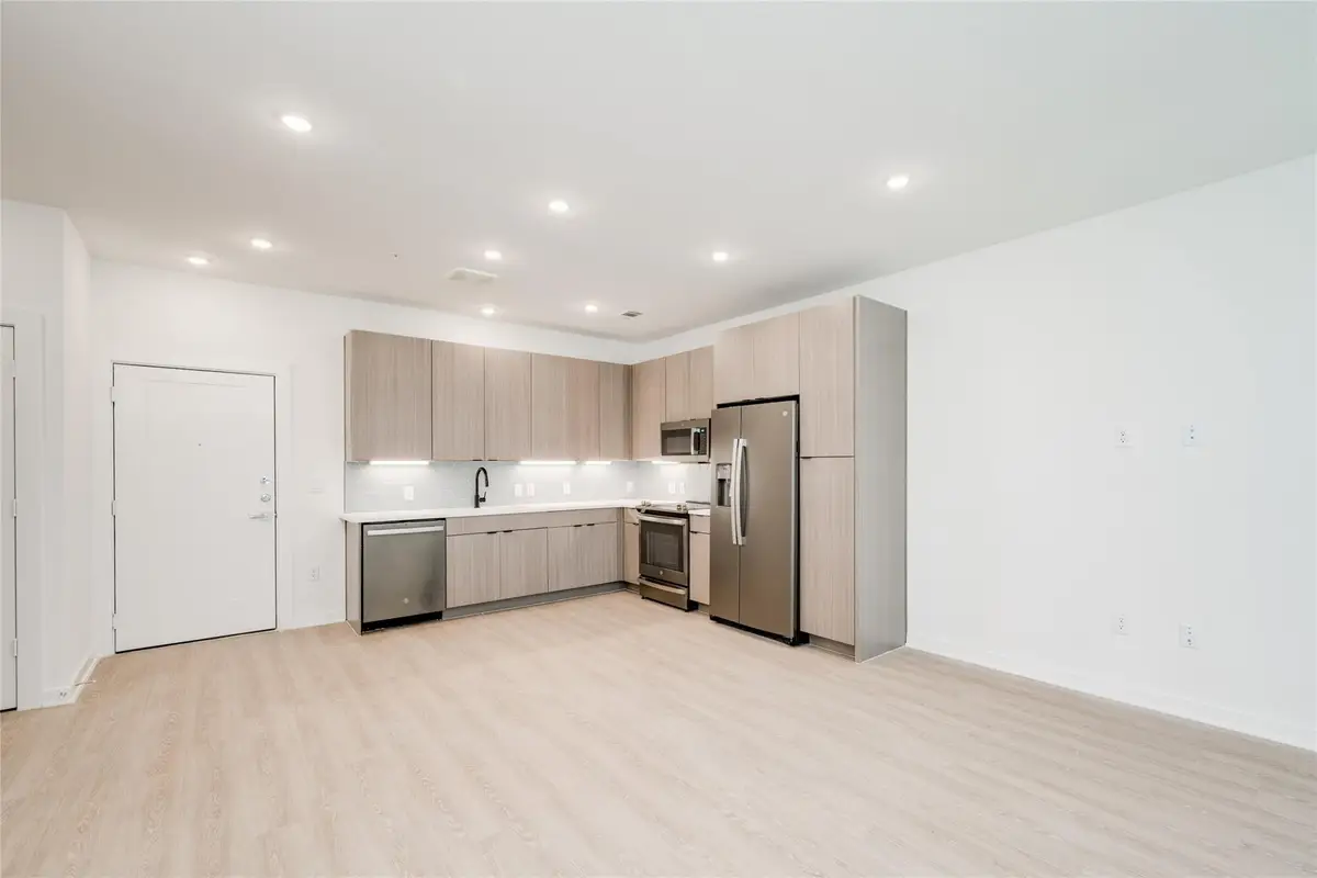 4802 S Congress Ave #121, Austin, TX 78745 - Image #1