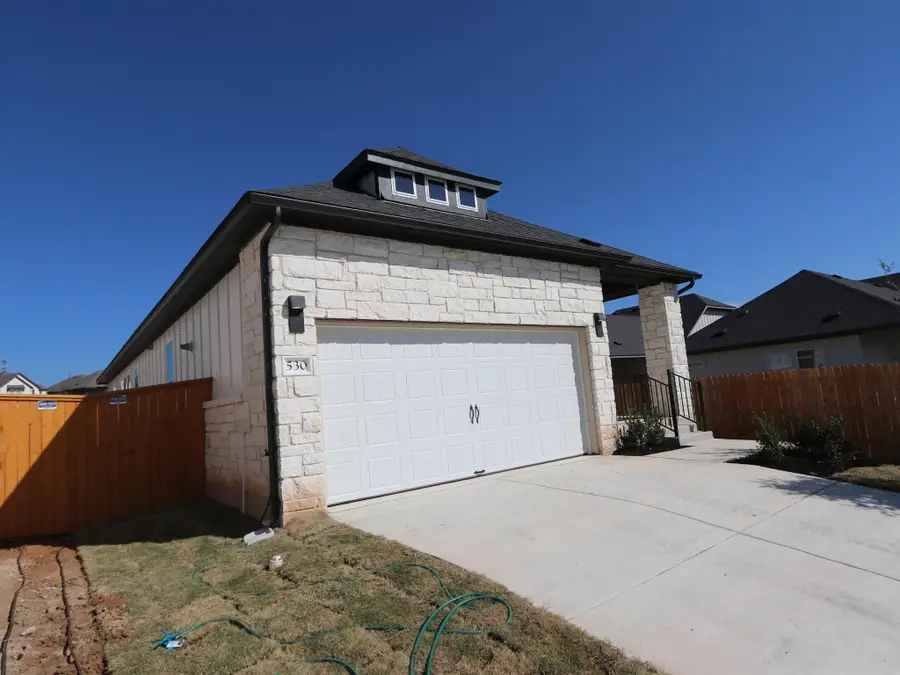 530 Darley Oak Dr, Dripping Springs, TX 78620 - Image #3