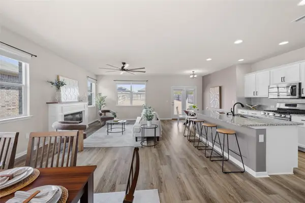 2005 Fairhaven Gtwy, Georgetown, TX 78626