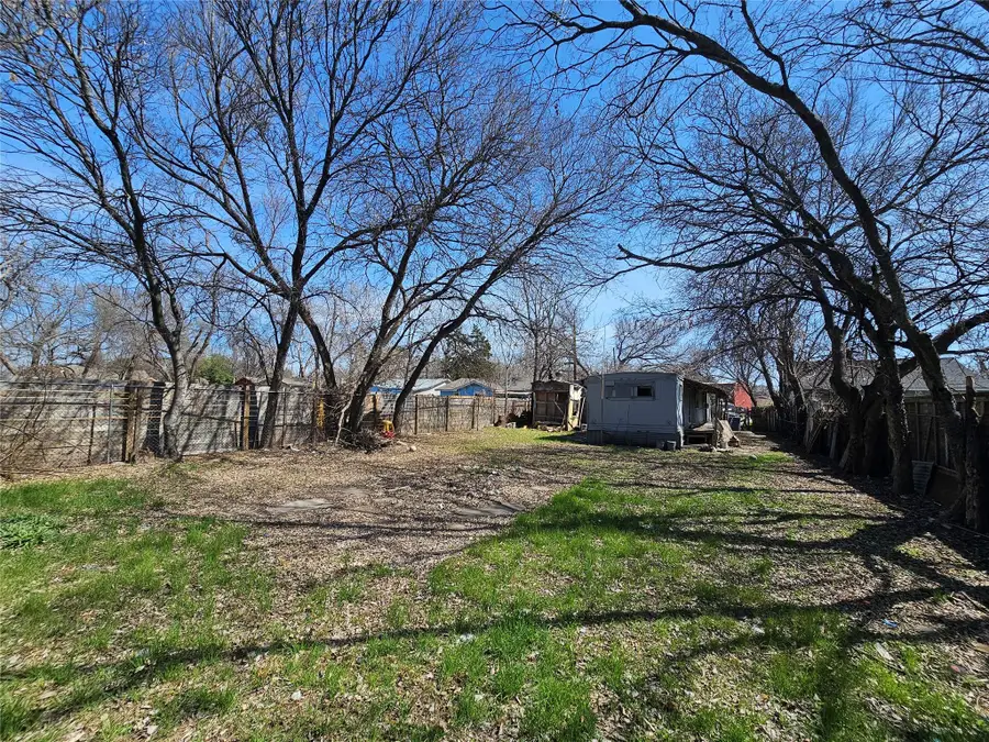 516 Montopolis Dr, Austin, TX 78741 - #3