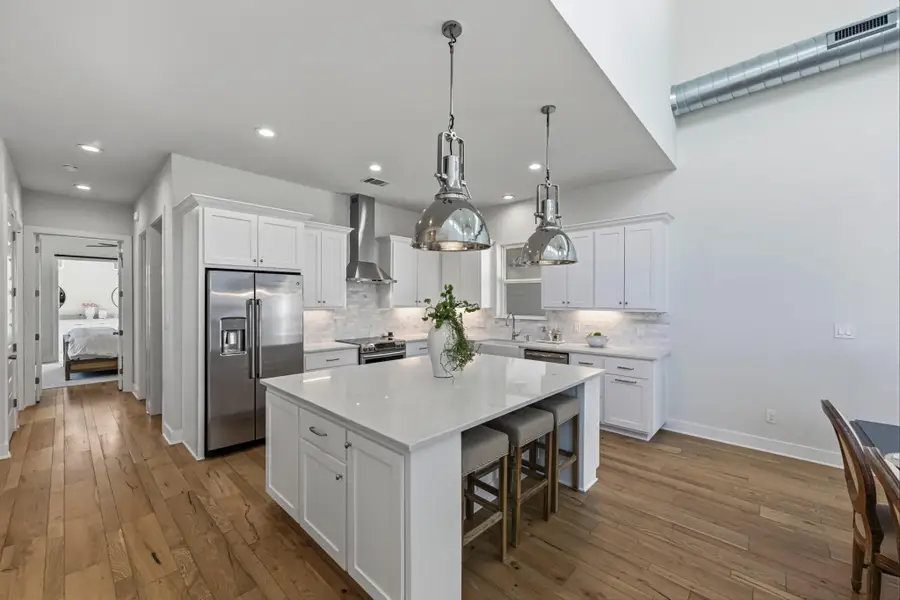 501 Alva Dr, Briarcliff, TX 78669 - #2