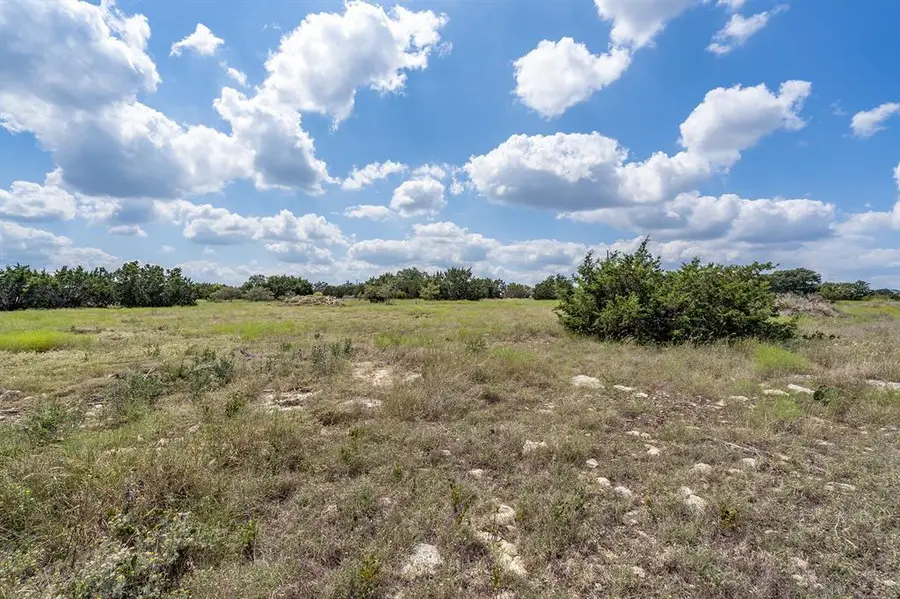 584 Saddle Ridge Dr, Bertram, TX 78605 - #2