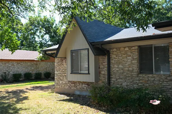 401 Dove Creek Dr, Round Rock, TX 78664