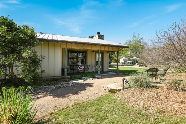 300 Mill Race Ln #4, Wimberley, TX 78676