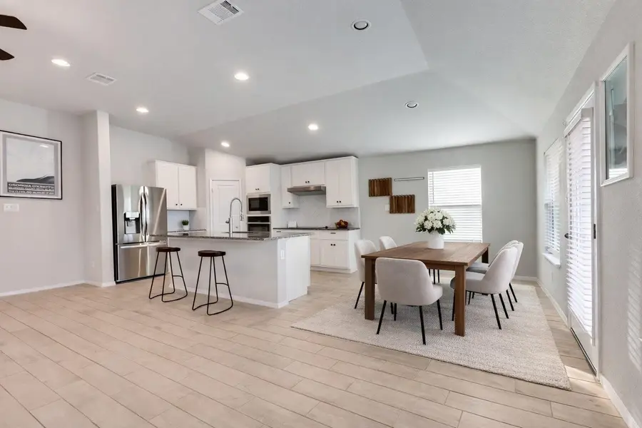 21522 Horseshoe Loop, Lago Vista, TX 78645 - #2