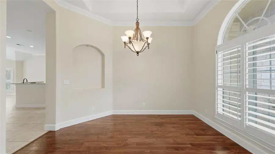 905 Mountain Dr, San Marcos, TX 78666 - Image #2