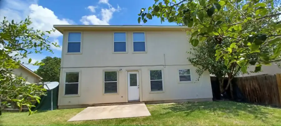 121 Wegstrom St, Hutto, TX 78634 - #3