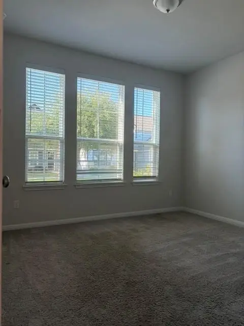 1653 Coral Sunrise Trl, Leander, TX 78641 - #2