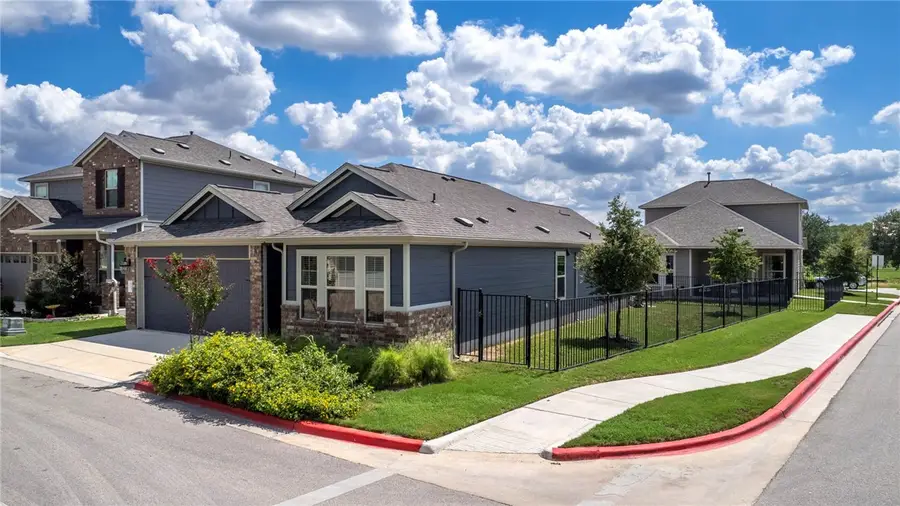 103 Simon, Kyle, TX 78640 - Image #2