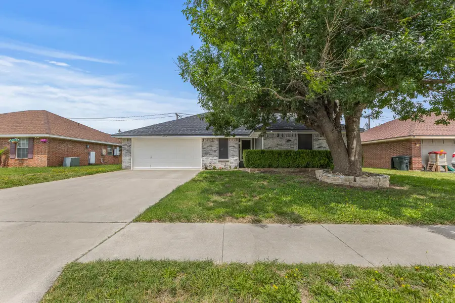 3805 Roundrock Dr, Killeen, TX 76549 - #2