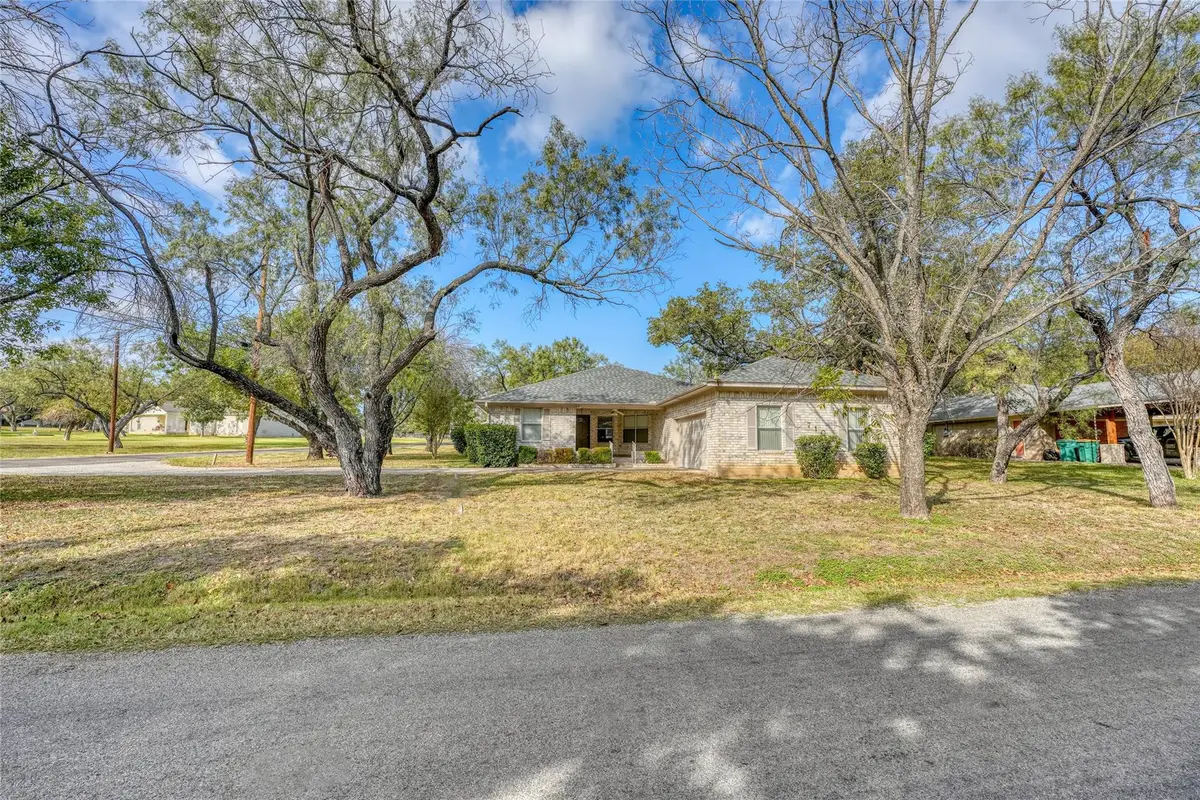 710 Highland Dr, Marble Falls, TX 78654 - Image #1