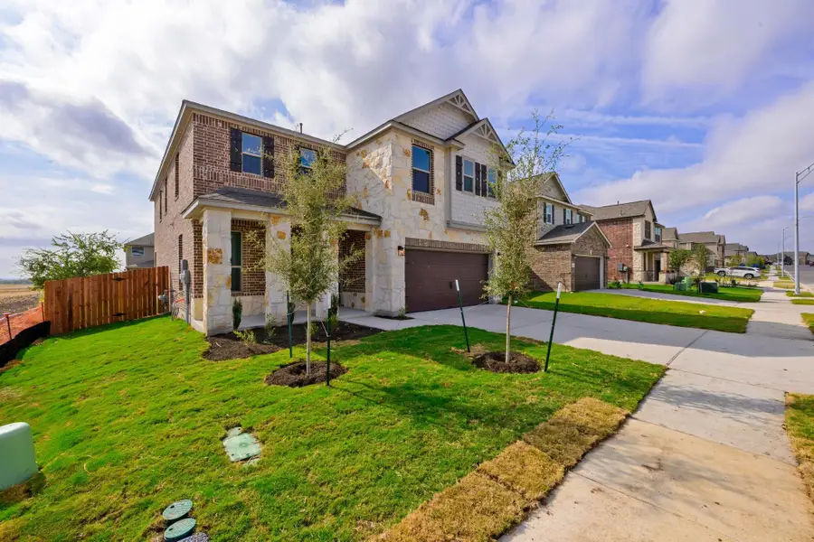 5009 Mozzafiato Ln, Round Rock, TX 78665 - Image #2