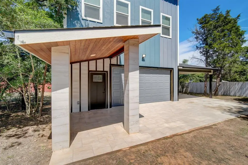 146 Shadow Oak Dr Dr, Bastrop, TX 78602 - Image #1