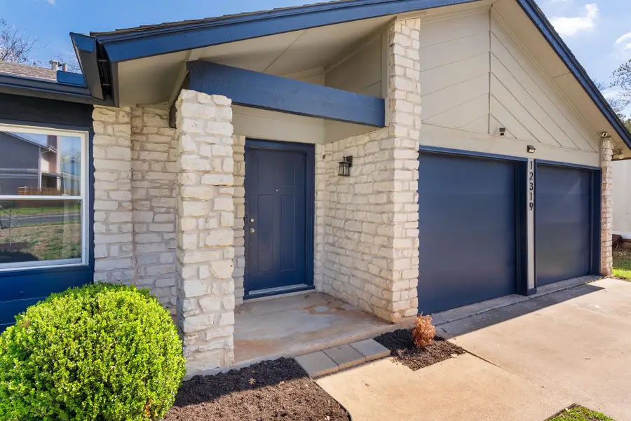 12319 Wycliff Ln, Austin, TX 78727 - #2