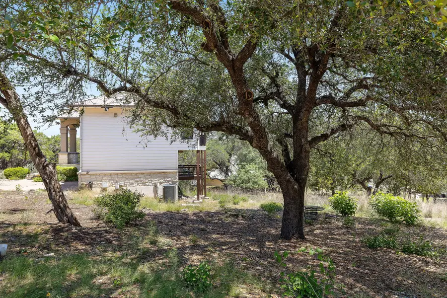 501 Lakeland Cir, Lago Vista, TX 78645 - #2