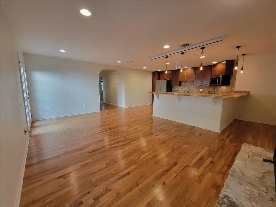 2011 Meadowridge Dr #A, Austin, TX 78704 - #3