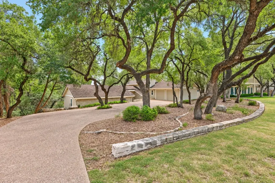 224 Hurst Creek Rd, Lakeway, TX 78734 - #2