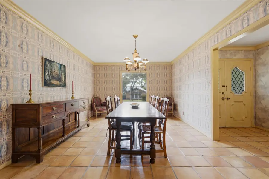4202 Farhills Dr, Austin, TX 78731 - #2