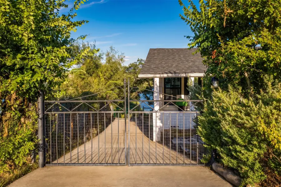 1201 Lake Shore Dr, Spicewood, TX 78669 - #3