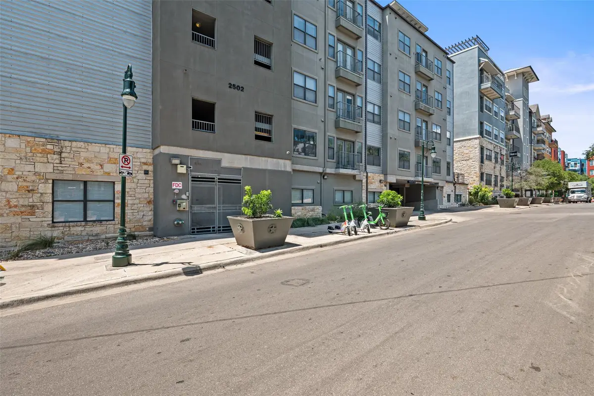 2502 Leon St #417, Austin, TX 78705 - #1