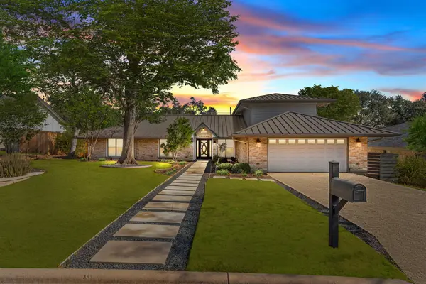 6209 Shadow Mountain Dr, Austin, TX 78731