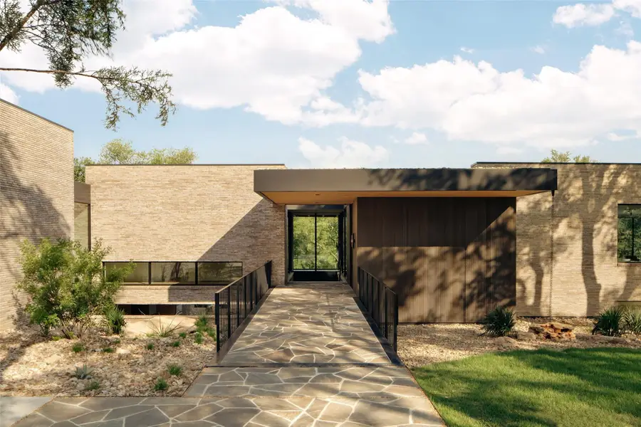 7001 Oak Shores Dr, Austin, TX 78730 - #3