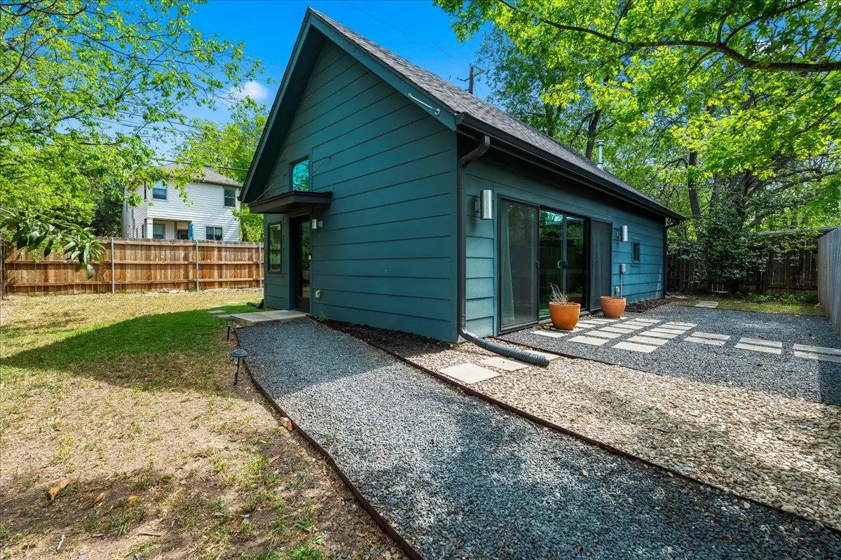 1808 Forest Hill Dr, Austin, TX 78745 - #1