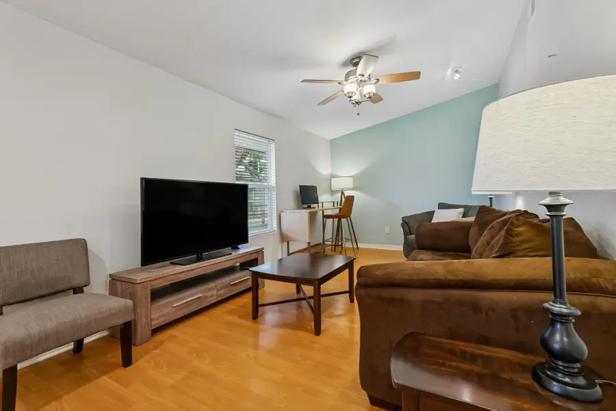 2021 Bluebonnet Ln #210, Austin, TX 78704 - #2